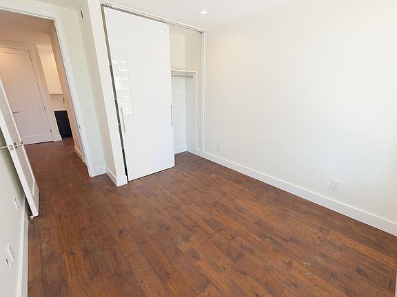 5th image of 25-22 14th St #2