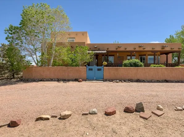 1230 E Bella Vista Dr, Pueblo West, CO 81007