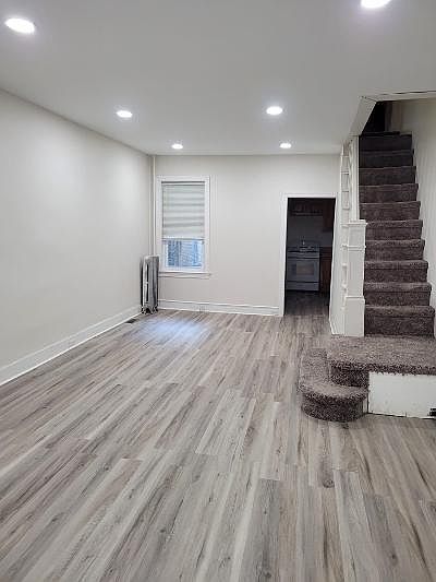 1st image of 2066 E Somerset St