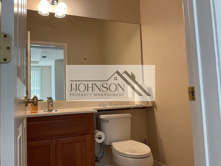 2408 Victor Ct — Photo 17