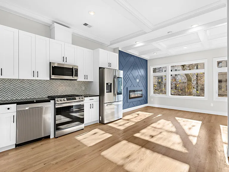 126 North St #2 — Photo 3