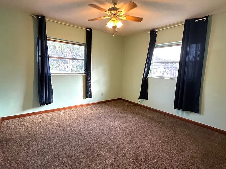 1400 Carolina Ave — Photo 15