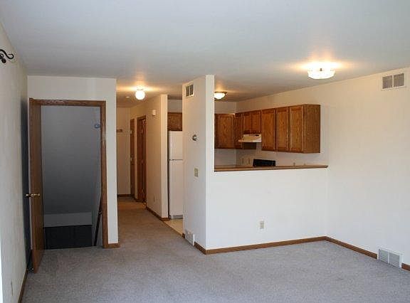 Dinette/Door to Basement