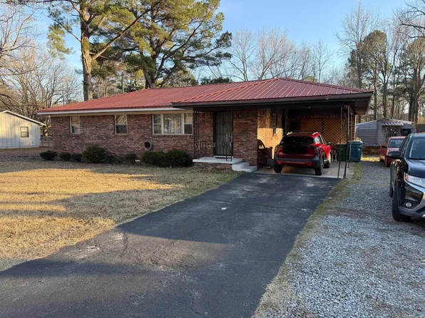 9 Caylor Ln, Little Rock, AR 72209