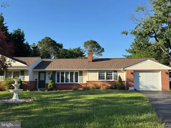 24109 Doreen Dr, Gaithersburg, MD 20882