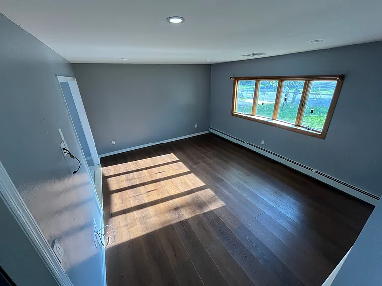 33 Country Greens Dr #1 — Photo 13