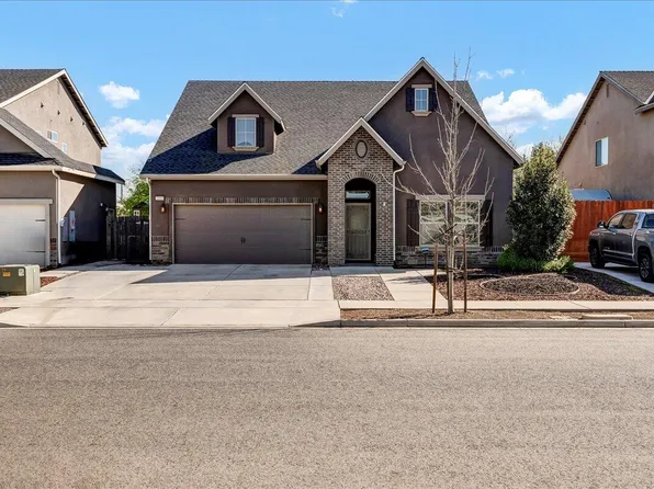 2019 W Babcock Avenue, Visalia, CA 93291