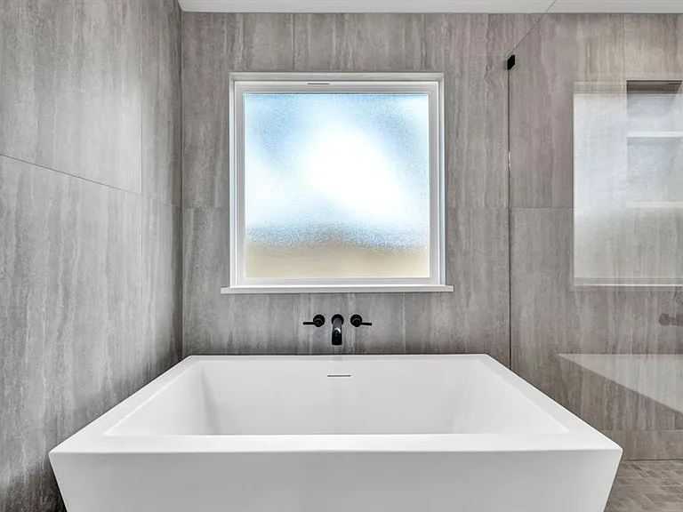 8209 Polar Dr — Photo 26