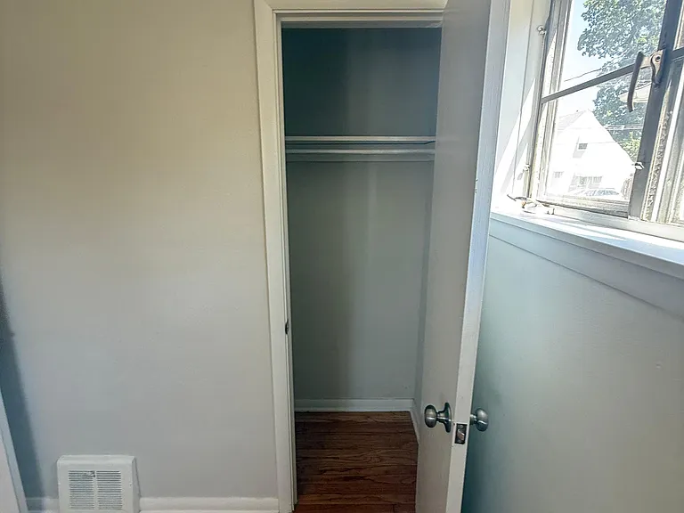 6236 Westminster Dr — Photo 27