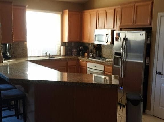 4th image of 1724 S Capitola St