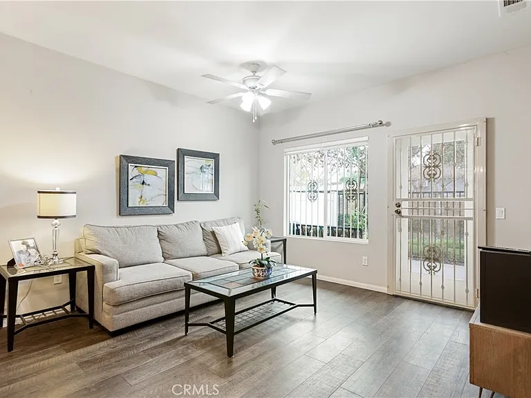 7866 Marbil Ln — Photo 9