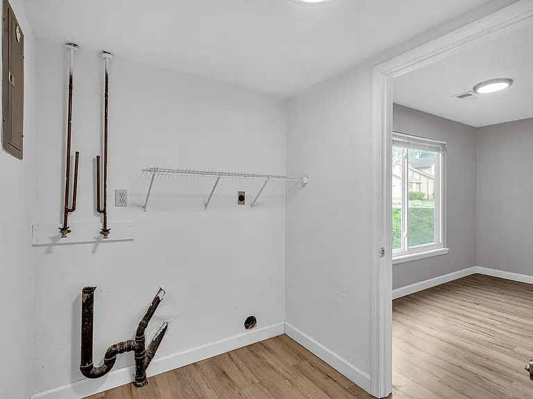 9136 E 85th St #9136 — Photo 18