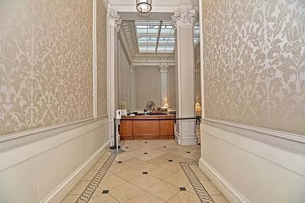 21 Beacon St #2J — Photo 3