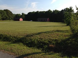 127 Northway Dr, Landrum, SC 29356