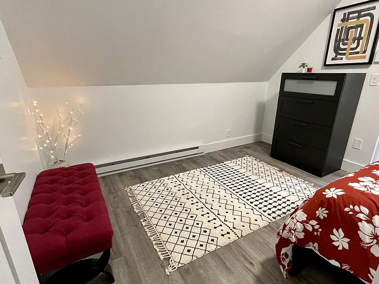 33 Gilman St #2 — Photo 7