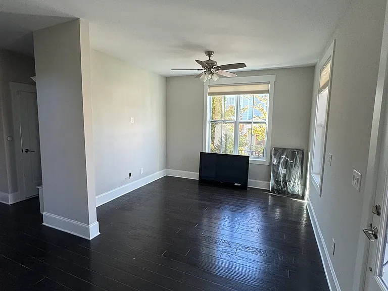 5065 Century Cir — Photo 5