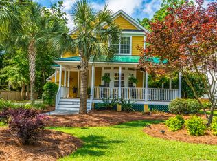 1404 Appling Dr, Mount Pleasant, SC 29464