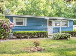 23 Stone Hedge Rd, Westbrook, CT 06498