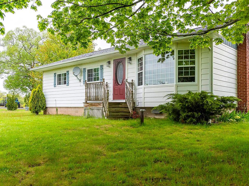 1st image of 1878 Torbrook Rd