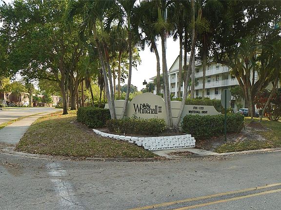 2nd image of 1701 Whitehall Dr APT 305