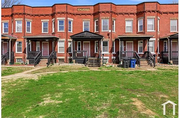 Building Photo - 7417 Decker Ave #7417