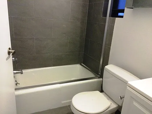 Rented by Sky Management | media 28