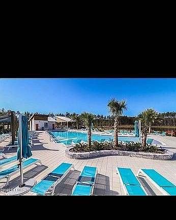 Community pool
