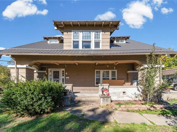 414 W Heidel St, Carrollton, MO 64633