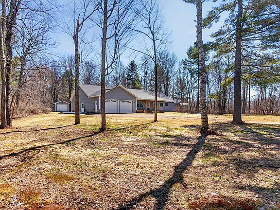 2nd image of 692 Battle Ridge Road