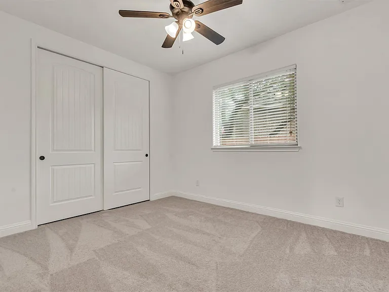 142 Goodwater Ct — Photo 25
