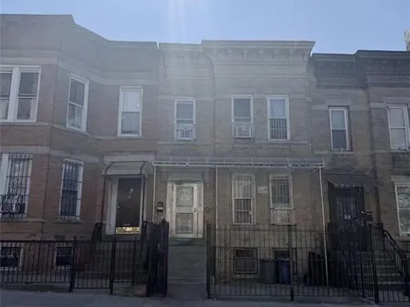 536 46th St, Brooklyn, NY 11220
