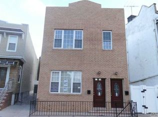 6134 Grand Ave, Maspeth, NY 11378