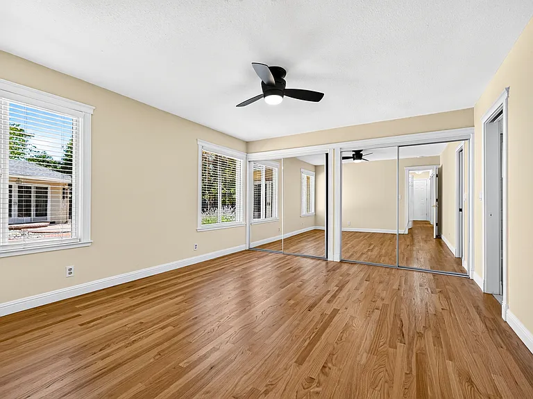 2628 Superior Dr — Photo 34