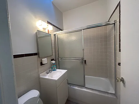 Rented by Prince Real Estate Associates LLC | media 4