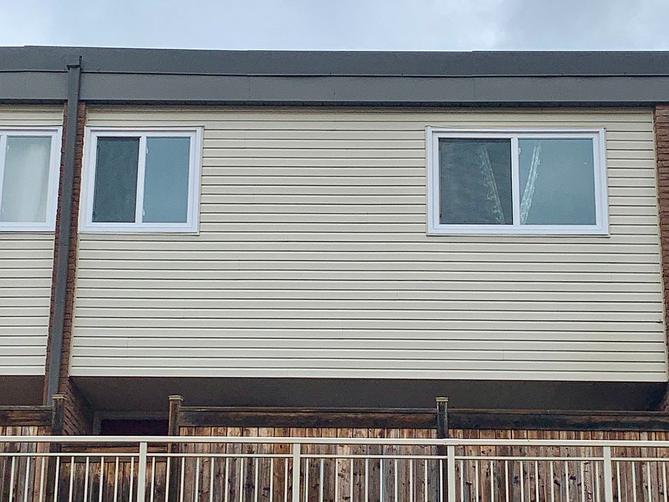 1st image of 129 Milestone Cres