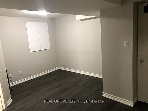160 Elson St #1 Photo 1