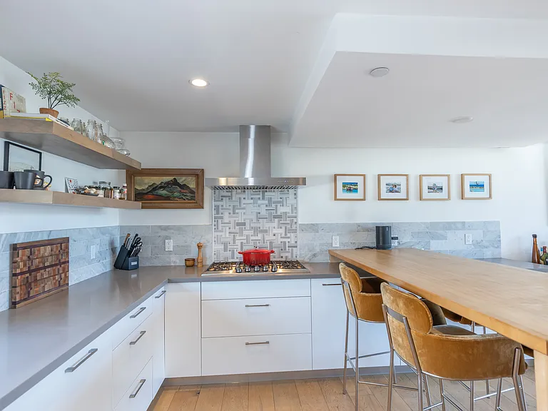 2506 S Wilson Ave — Photo 26