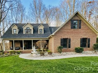 11655 Terrill Ridge Dr, Davidson, NC 28036