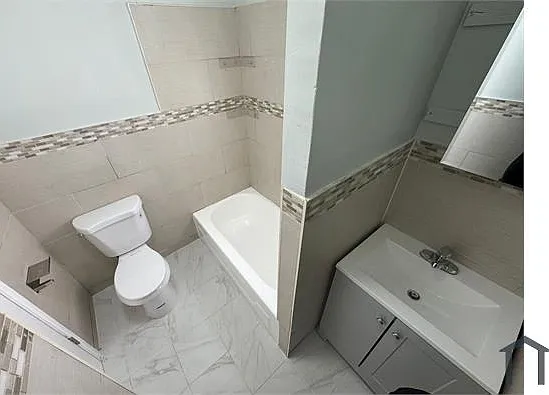 234 N 7th St #2 — Photo 5