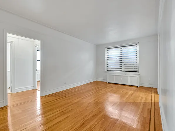 72-34 Austin Street image 6 of 15