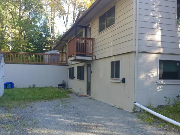 6334 Thurman Dr Unit B, Anchorage, AK 99502