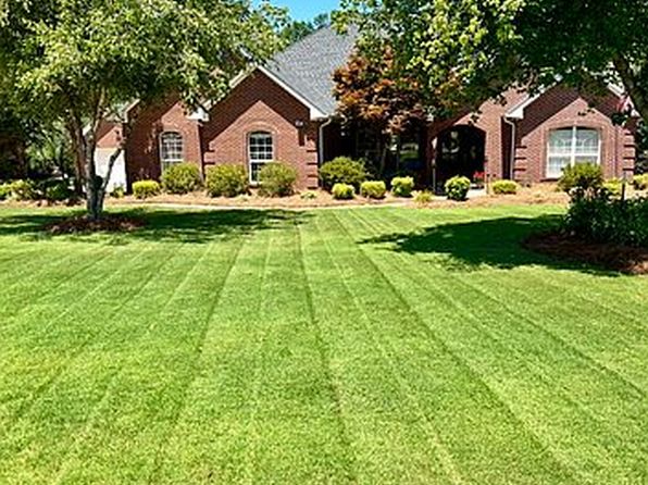 114 Redpoll Dr