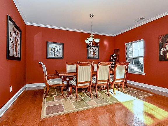 4th image of 1218 Madison Green Dr