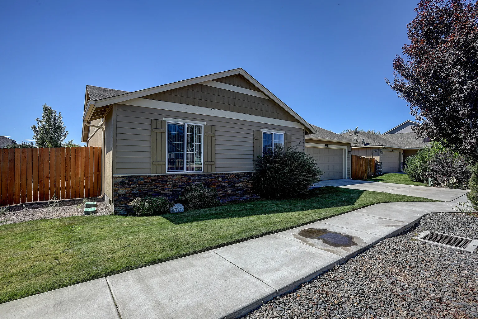 3126 SW Black Butte Ln photo 1