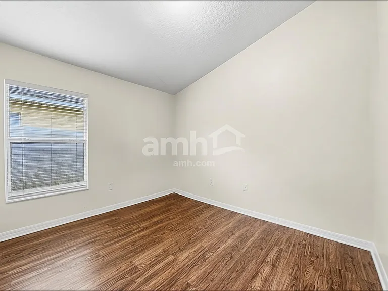 1002 Cristelle Jean Dr — Photo 15