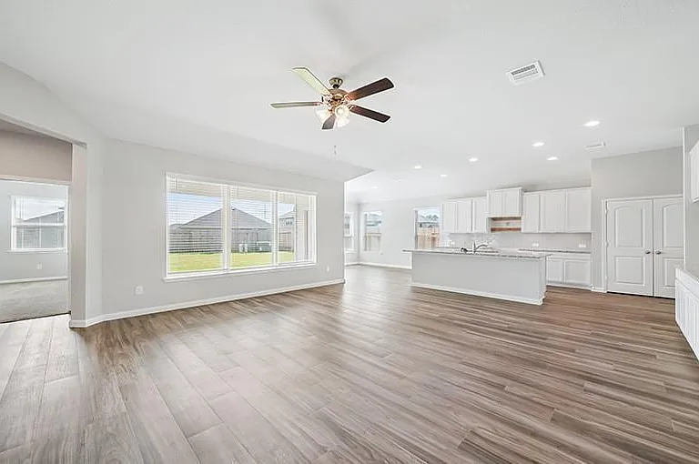 27943 Parkside Creek Dr — Photo 7