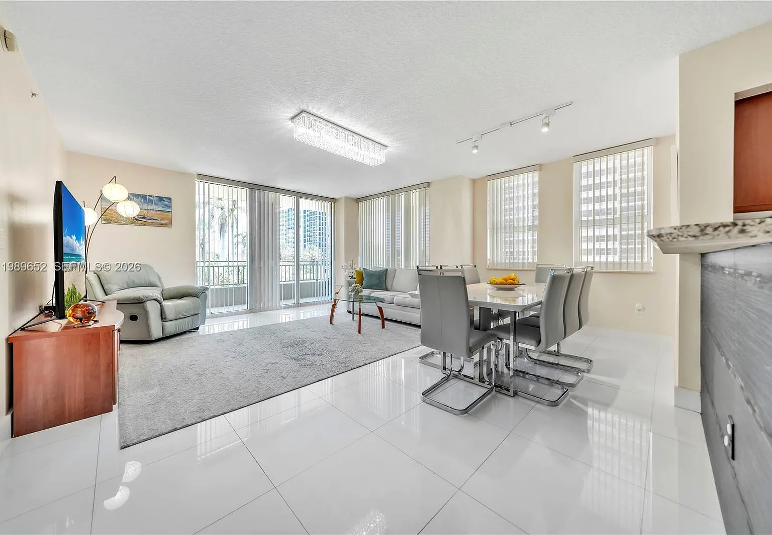 2080 Ocean Drive Condo — Photo 3