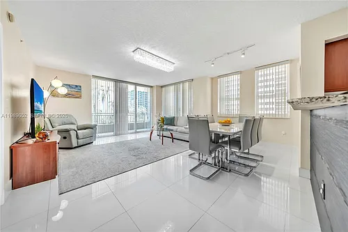 2080 S Ocean Dr #202 Photo 1