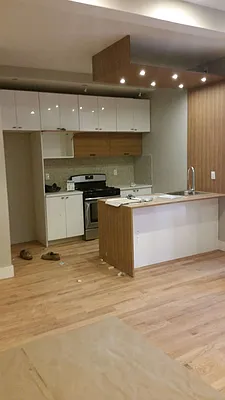 Rented by Space Link Realty | media 32