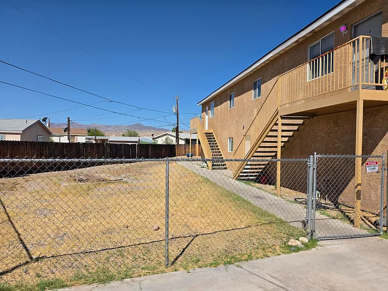 346 Rio Grande Ct — Photo 19